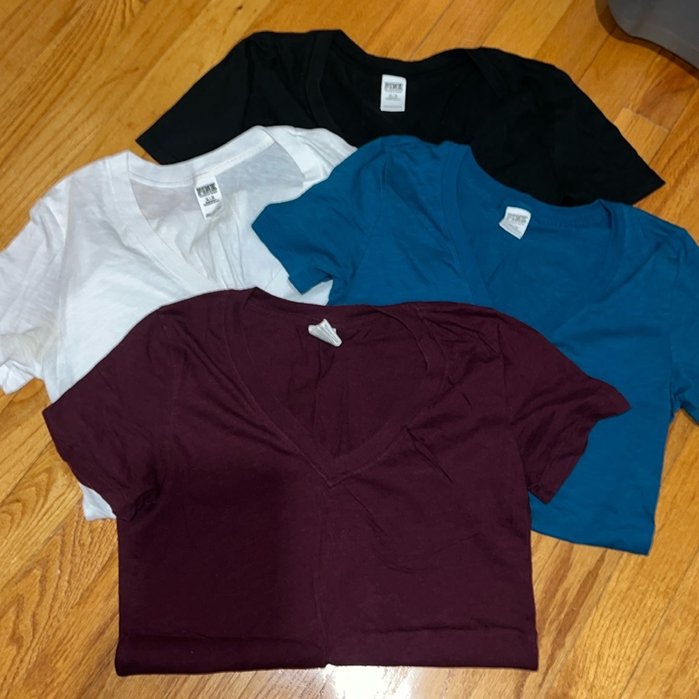 VS Pink Tee-Shirts Bundle